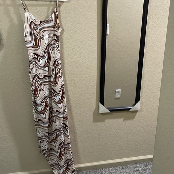 Fashion Nova Brown and Cream One Shoulder Sleeveless Sundress - Picture 1 of 1